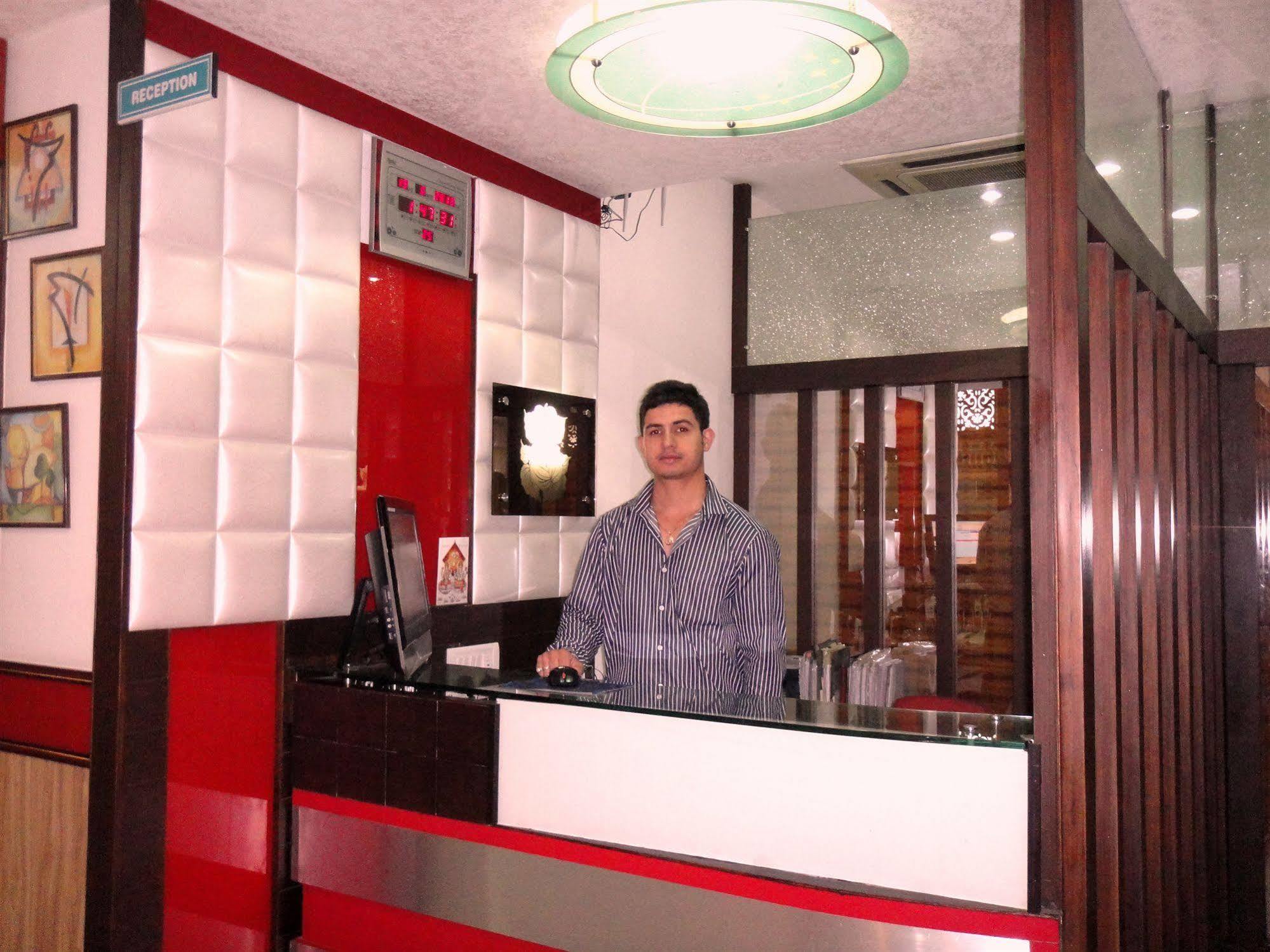 Hotel Orbit 34 Chandīgarh Εξωτερικό φωτογραφία