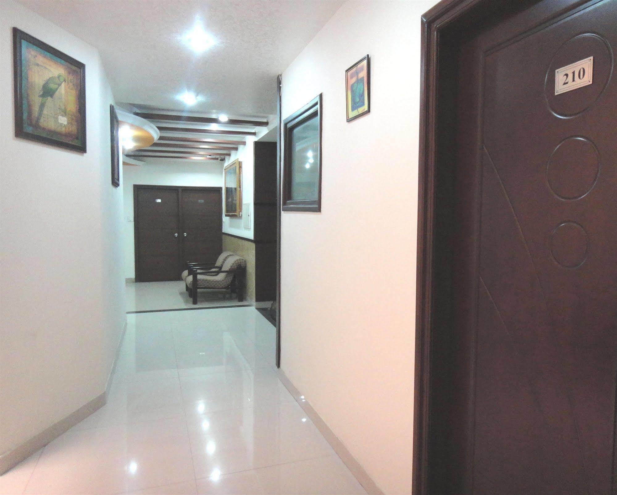 Hotel Orbit 34 Chandīgarh Εξωτερικό φωτογραφία